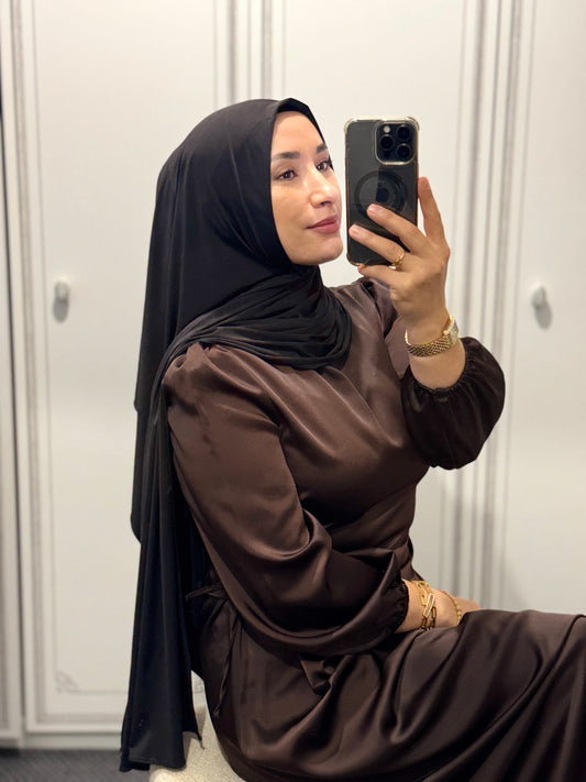 CHALE EN TISSU EXTENSIBLE SOYEUX-LEGER FLUIDE ET CONFORTABLE