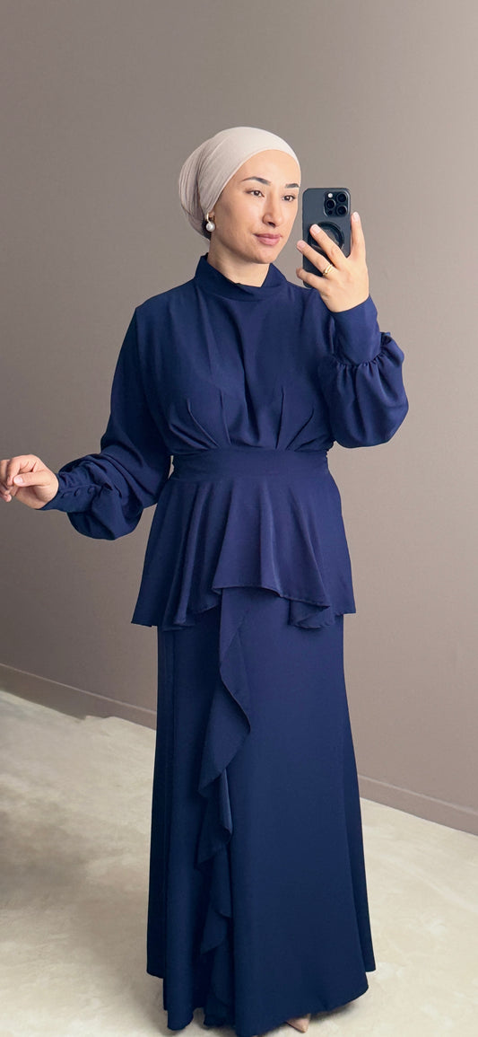 ENSEMBLE BLEU MARINE POUR TOUT EVENEMENT