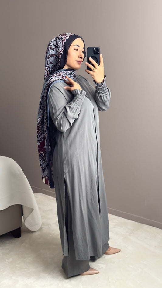 ENSEMBLE AVEC CHEMISE LONGUE FENDUE