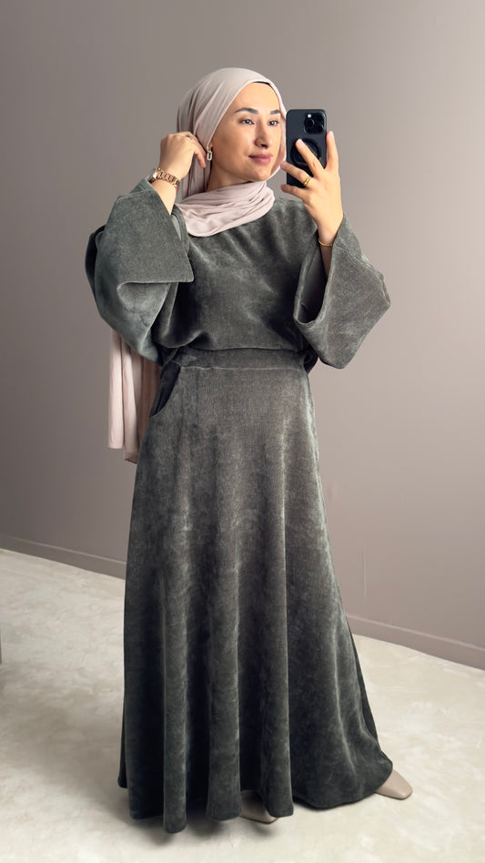 Ensemble femme velours – top large et jupe maxi confortable