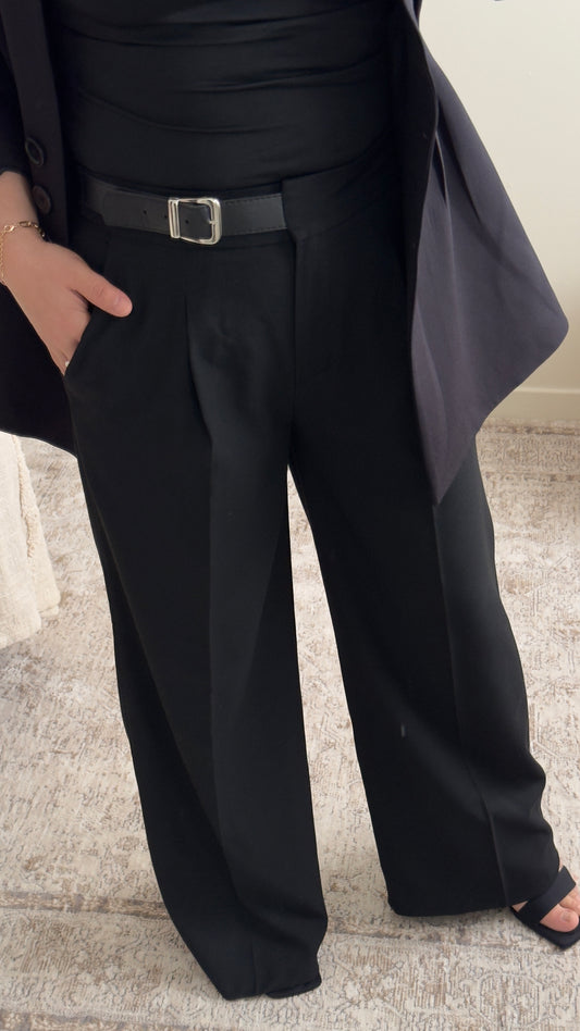 Pantalon avec ceinture intégrée