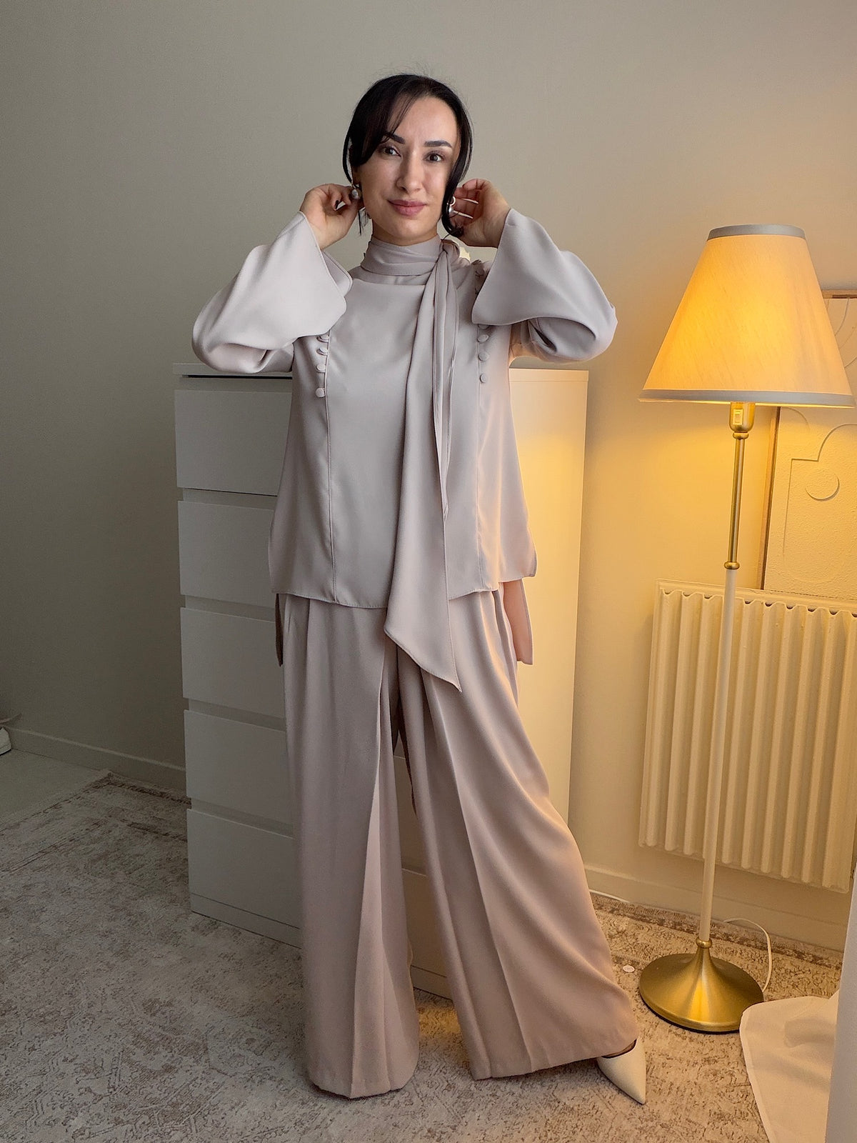 Ensemble femme avec pantalon jupe et tunique longue