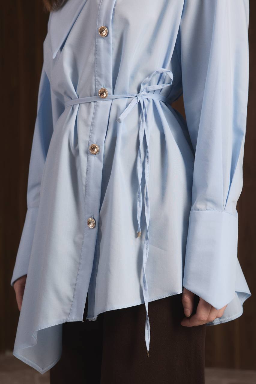 Chemise Longue Femme Bleu Ciel Ceinturée – Chemise Élégante Oversize Boutonnée