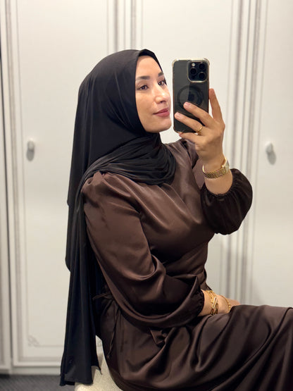 CHALE EN TISSU EXTENSIBLE SOYEUX-LEGER FLUIDE ET CONFORTABLE