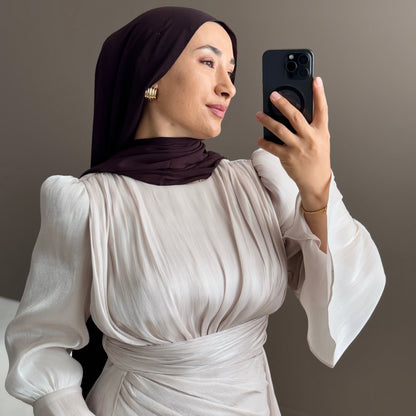 ROBE ELEGANTE CEINTREE AVEC JUPON LONGUE