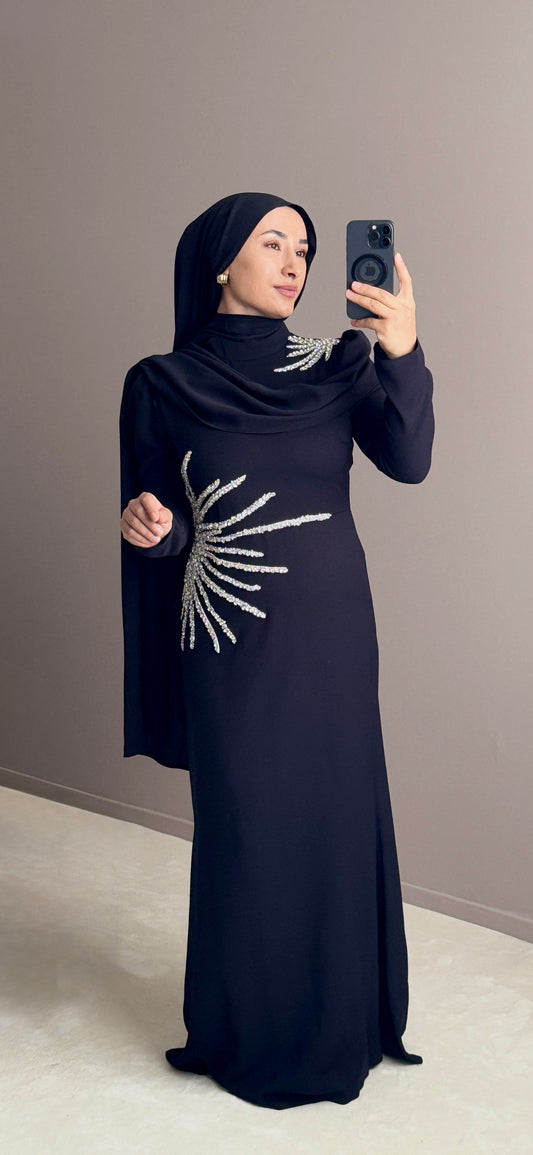 ROBE DE GALA A UNE EPAULE AVEC CAPE