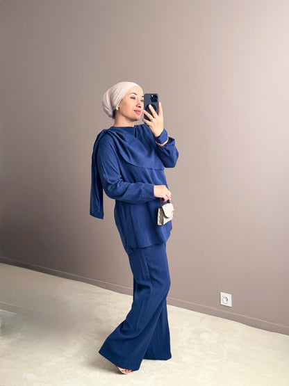 ENSEMBLE AVE CAPE A L'EPAULE