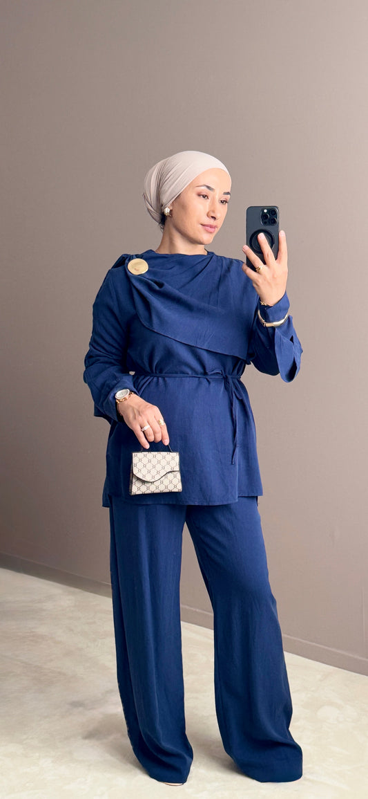 ENSEMBLE AVE CAPE A L'EPAULE