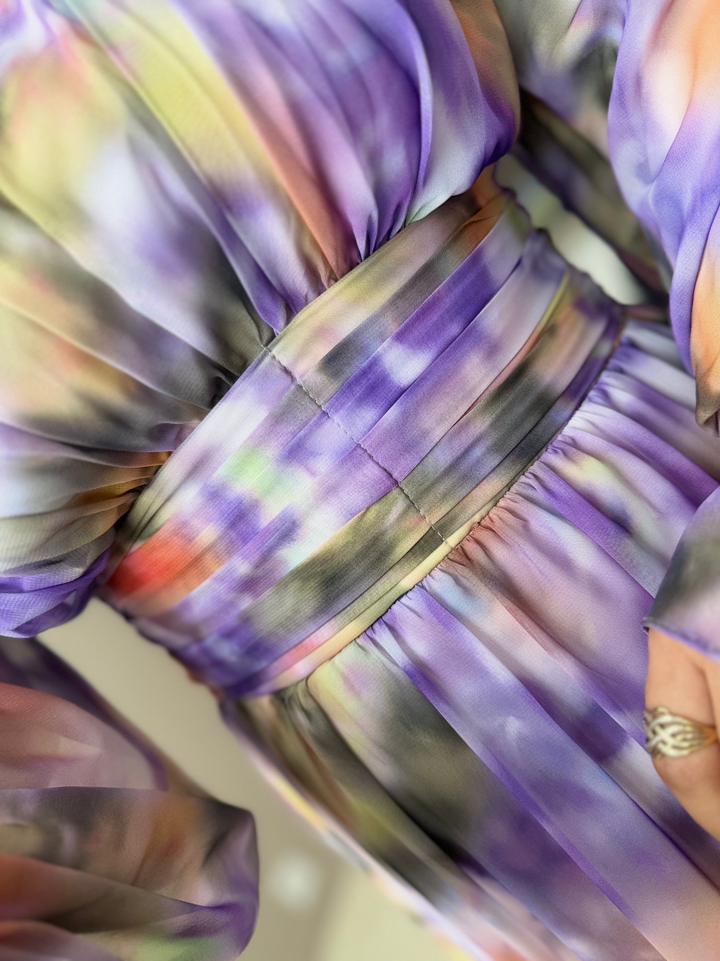 ROBE EN MOUSSELINE A VOLANTS