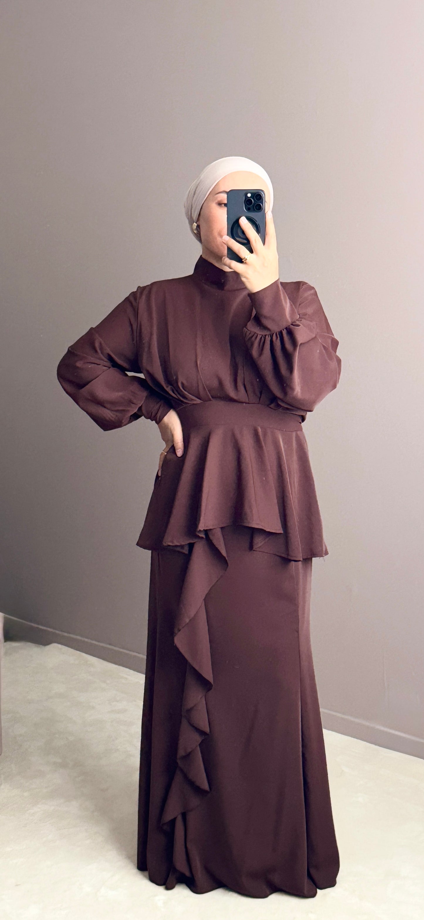 ENSEMBLE MARRON POUR TOUT EVENEMENT