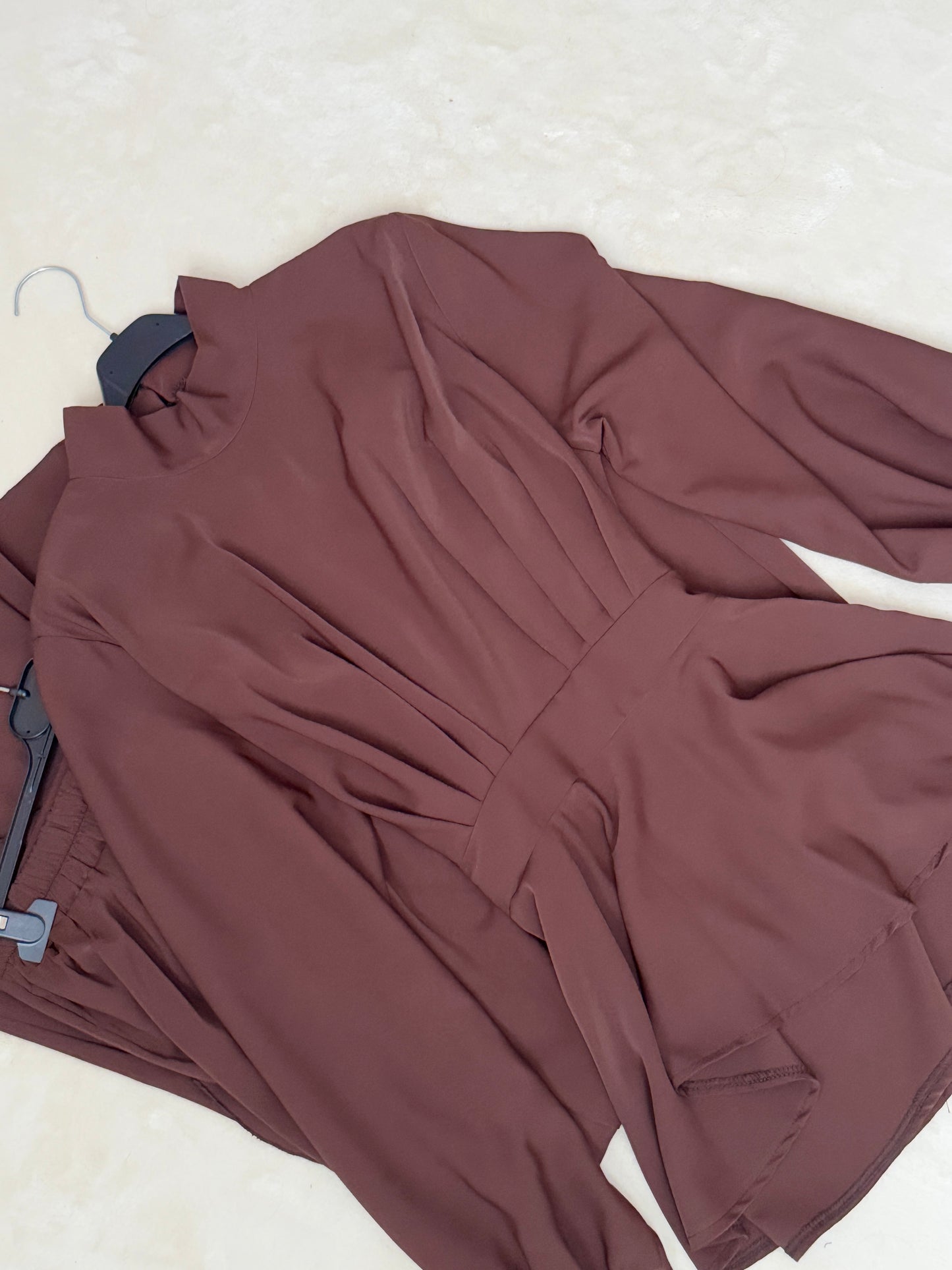 ENSEMBLE MARRON POUR TOUT EVENEMENT