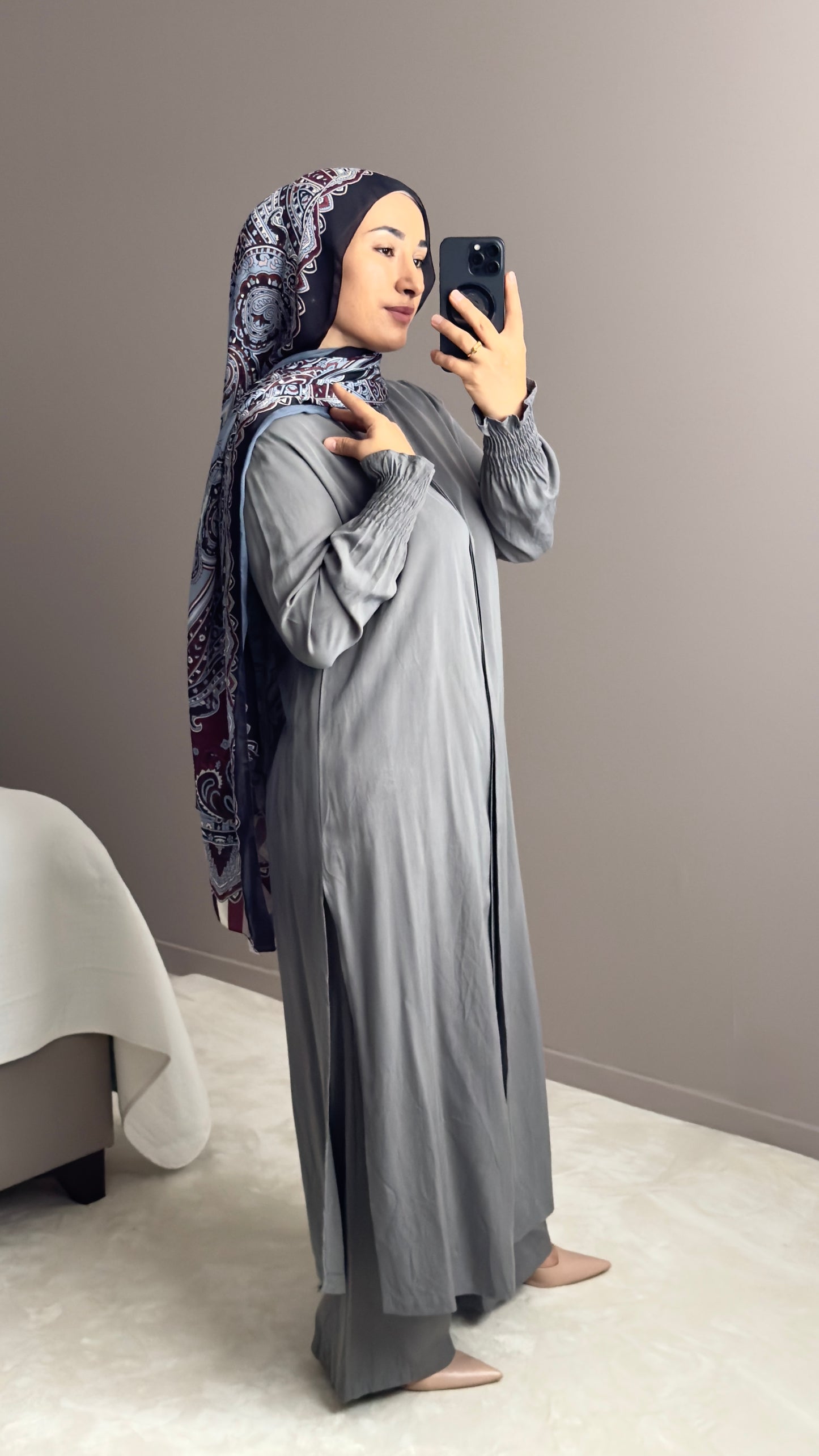 ENSEMBLE AVEC CHEMISE LONGUE FENDUE