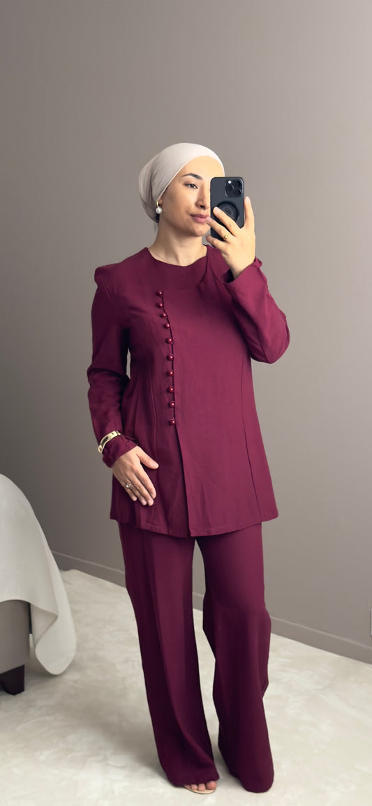 ENSEMBLE EN LIN BORDEAU