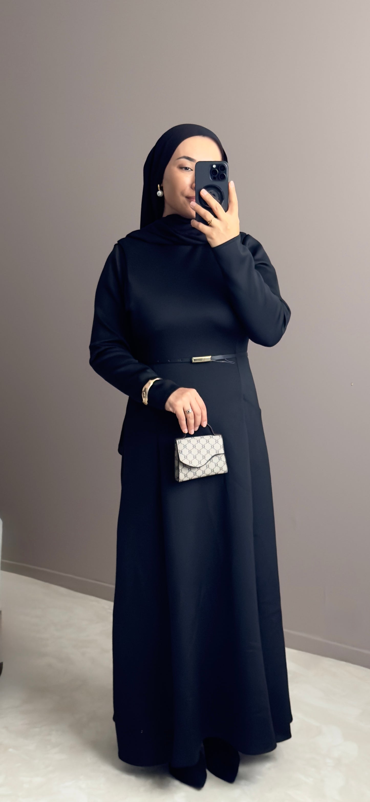 ROBE LONGUE AVEC CEINTURE EN SCUBA