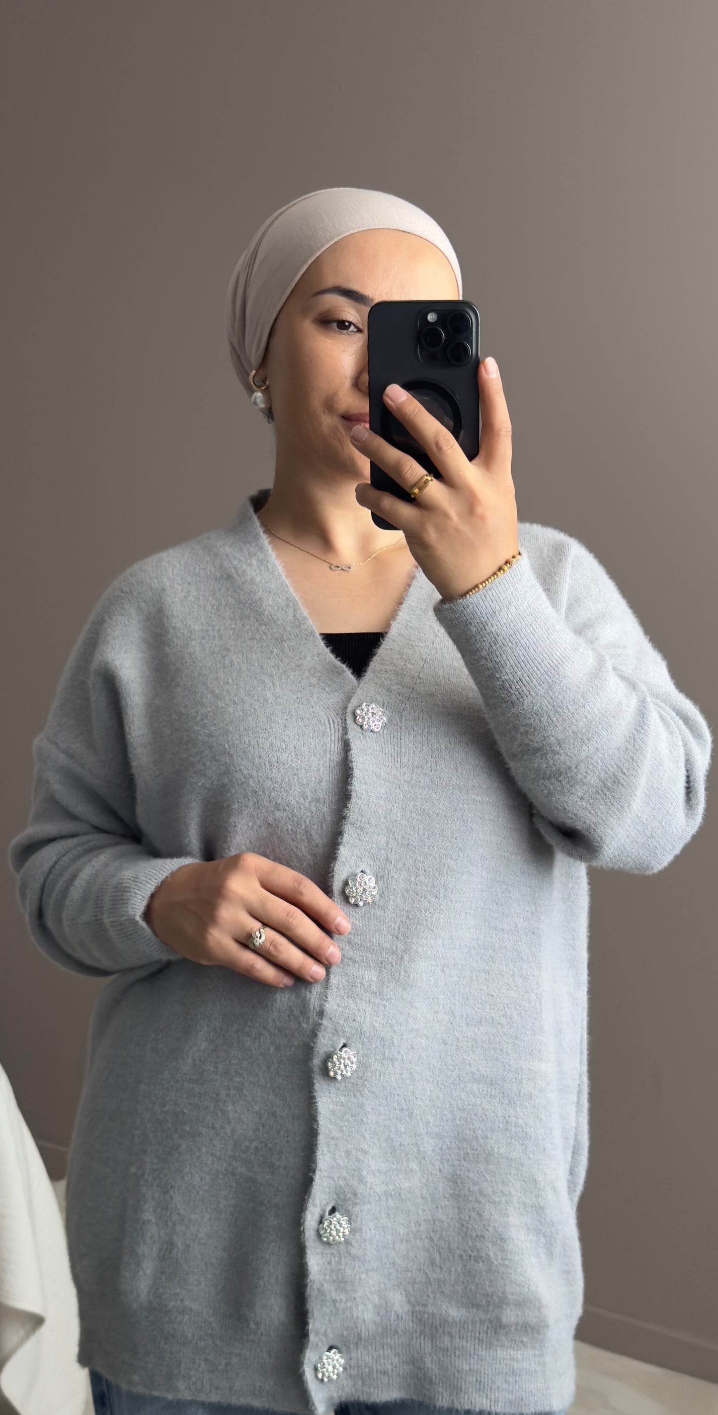 GILET BOUTONNE ANGORA ARGENTE