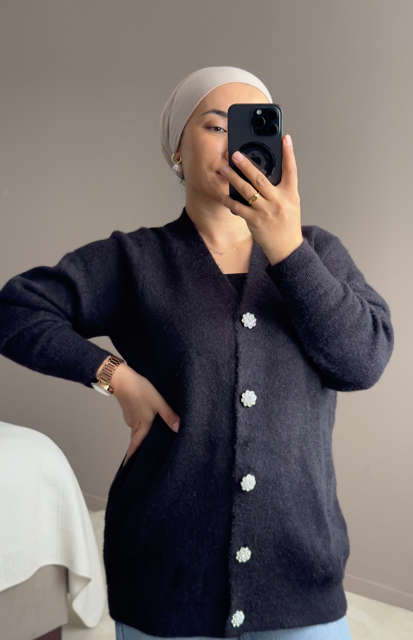 GILET BOUTONNE ANGORA EN NOIR