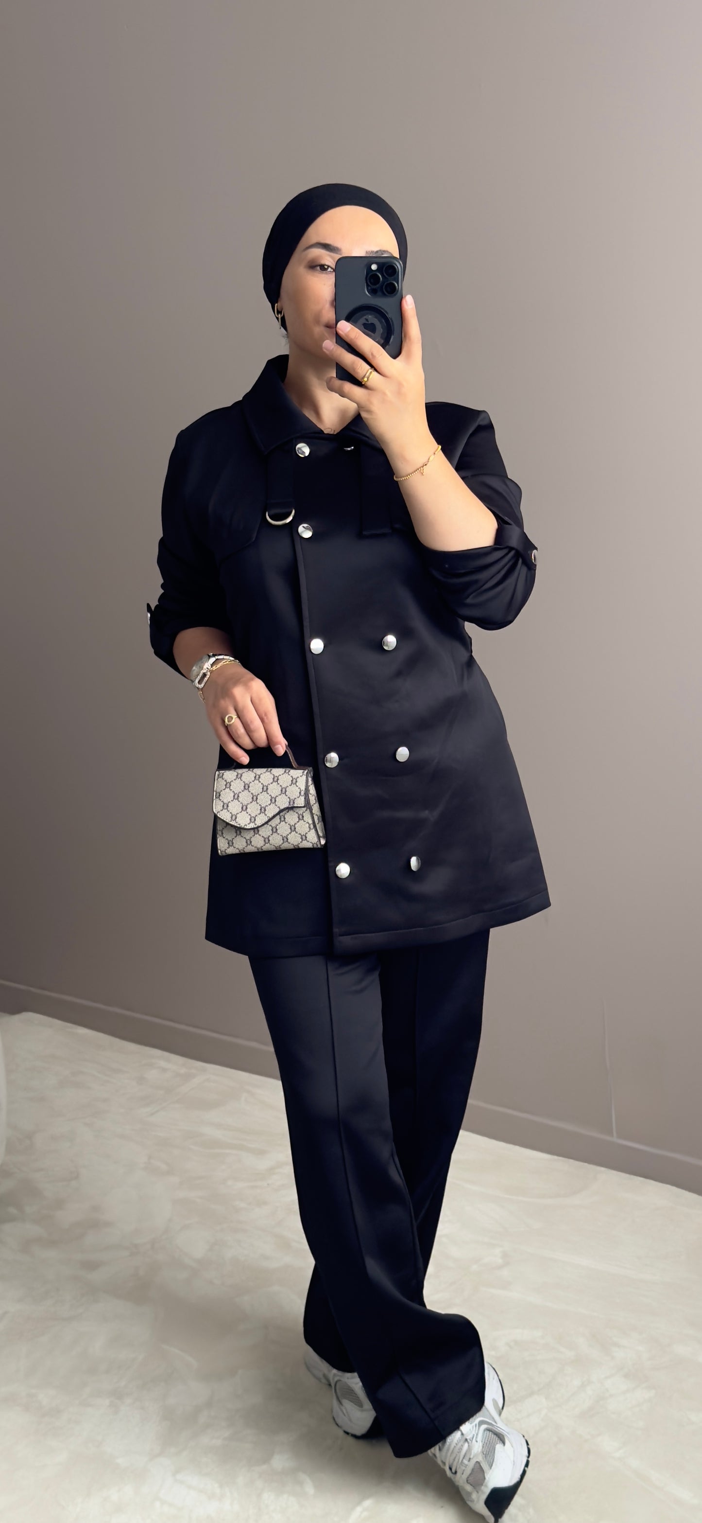 ENSEMBLE DE SURVETEMENT NOIR EN TISSU SCUBA