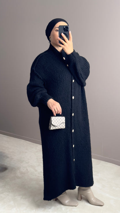 CARDIGAN NOIR LONG EN LAINE A BOUTONS-ELEGANCE ET CONFORT