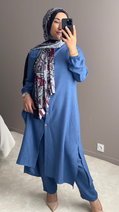 ENSEMBLE BLEU AVEC PANTALON