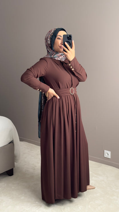 ROBE LONGUE ELEGANTE AVEC CEINTURE ET BOUTONS DORES