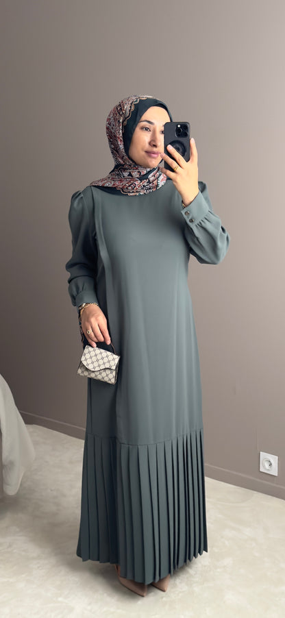 ROBE LONGUE TISSU CREPE AVEC DES PLISSES