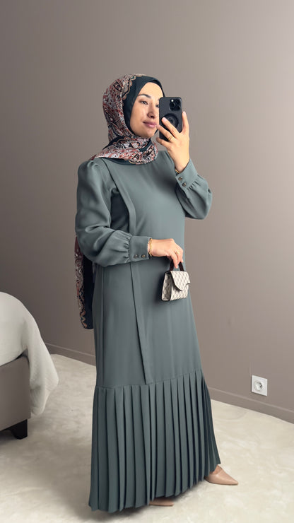 ROBE LONGUE TISSU CREPE AVEC DES PLISSES