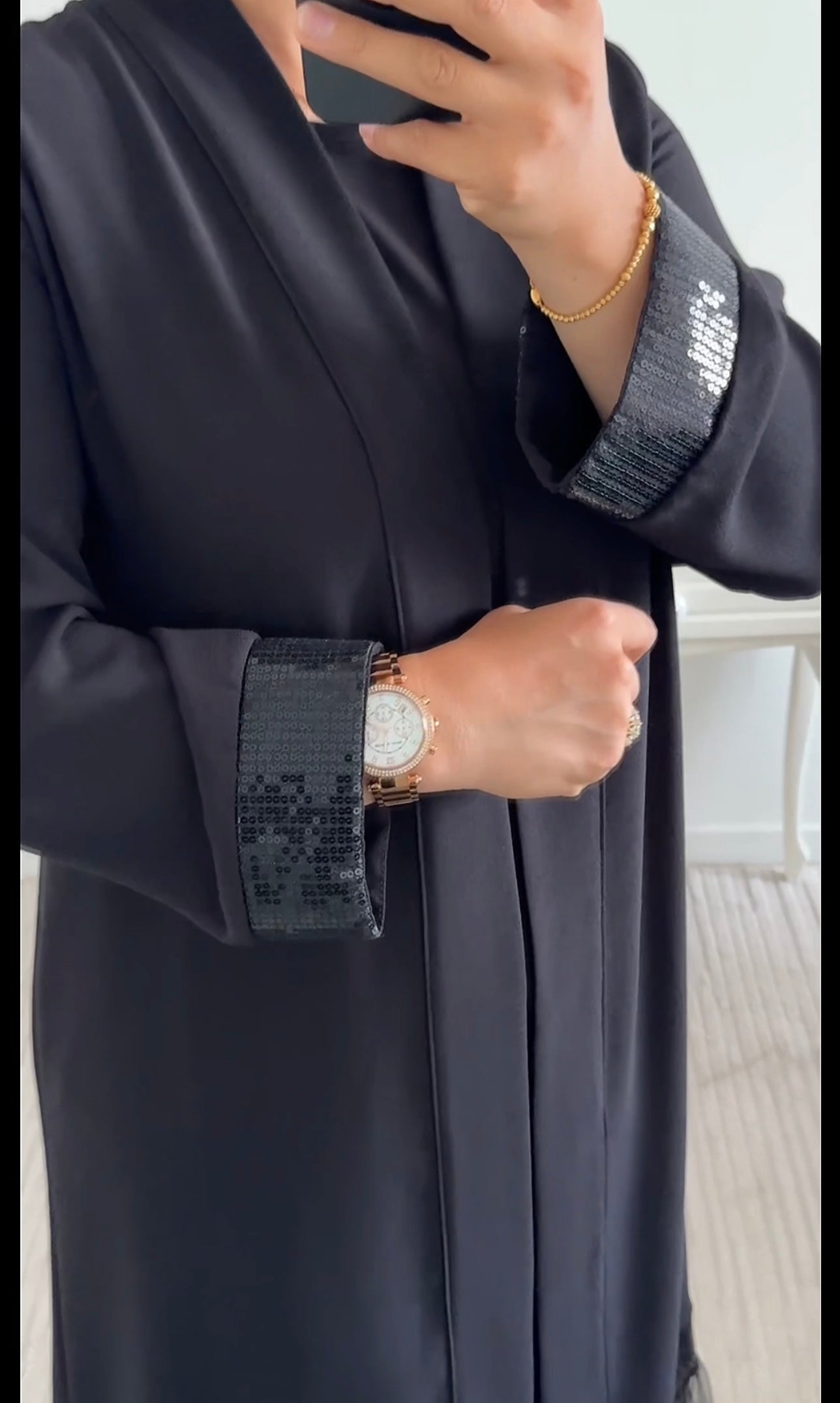 SET DE KIMONO NOIR AVEC DES SEQUINS