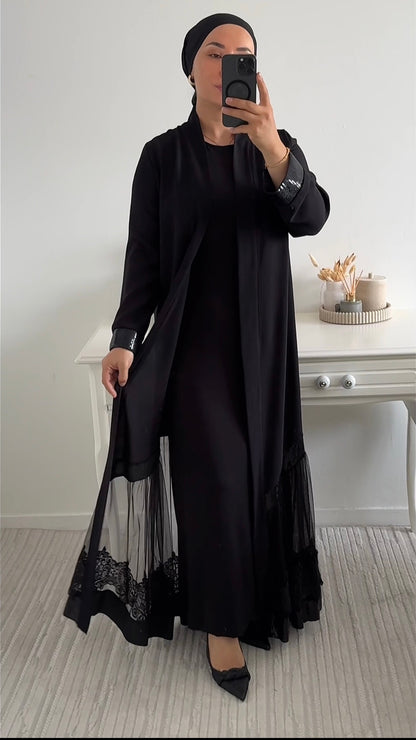 SET DE KIMONO NOIR AVEC DES SEQUINS