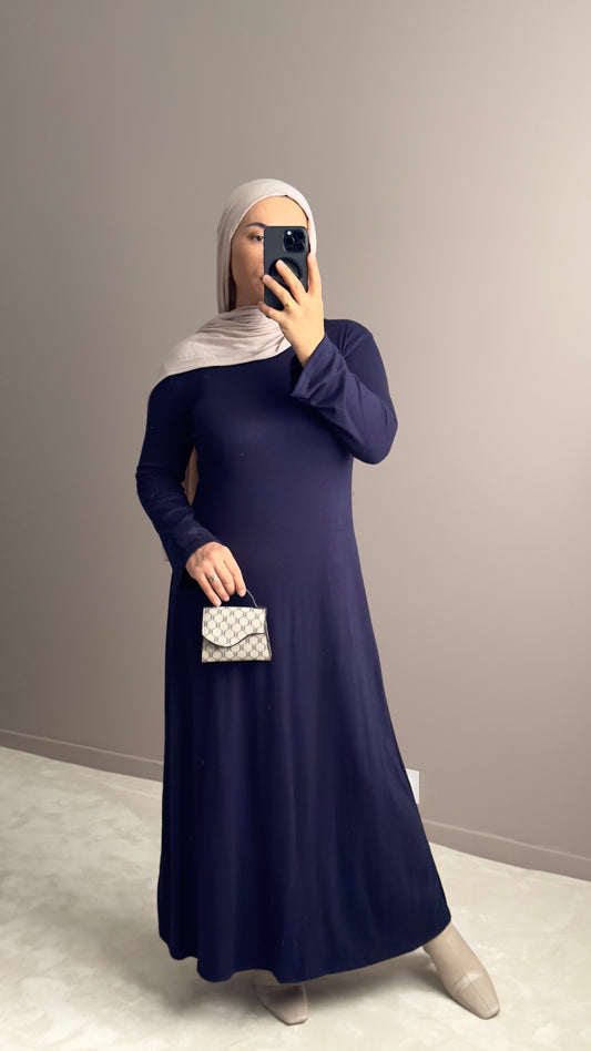 ROBE LONGUE AVEC CAPE AMOVIBLE -ELEGANCE POLYVALENTE