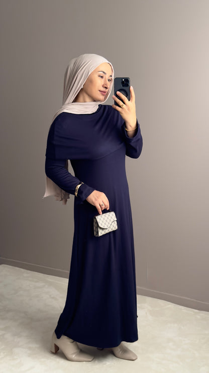 ROBE LONGUE AVEC CAPE AMOVIBLE -ELEGANCE POLYVALENTE