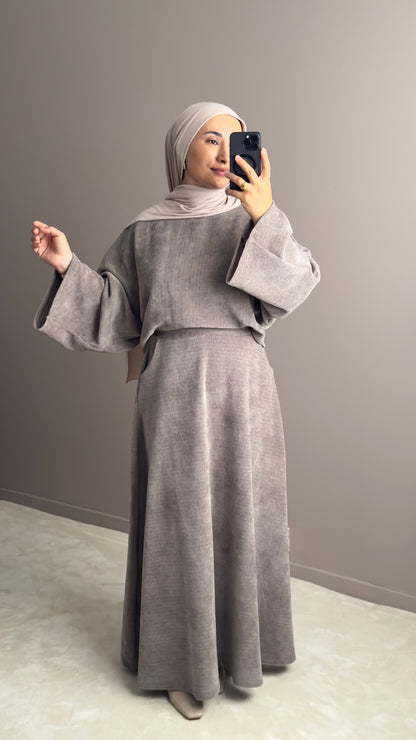 Ensemble femme velours – top large et jupe maxi confortable