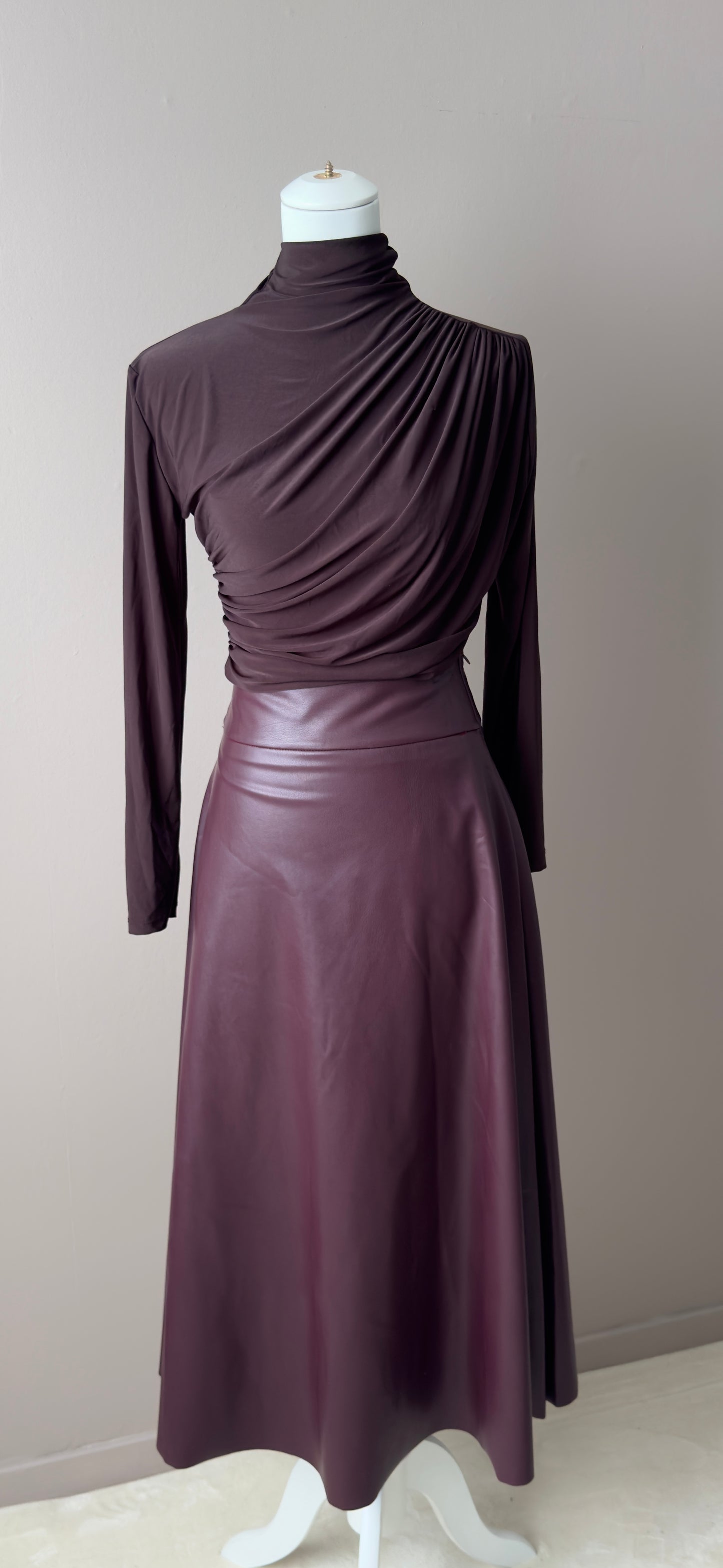 JUPE BORDEAUX SMILICUIR COUPE EVASEE