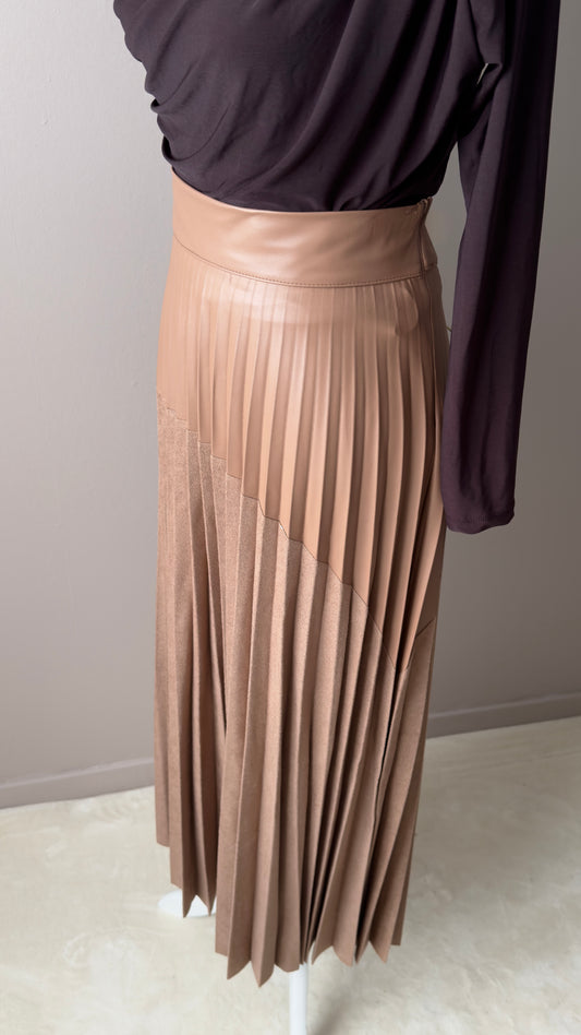 Jupe plissée suédée et simili cuir femme – chic & branchée