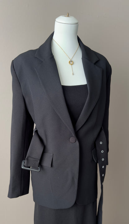 BLAZER LARGE NOIR AVEC CEINTURE NON FIXE