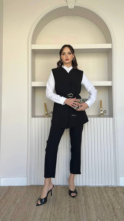 ENSEMBLE CHIC AVEC VESTE LONGUE SANS MANCHES ET CEINTURE