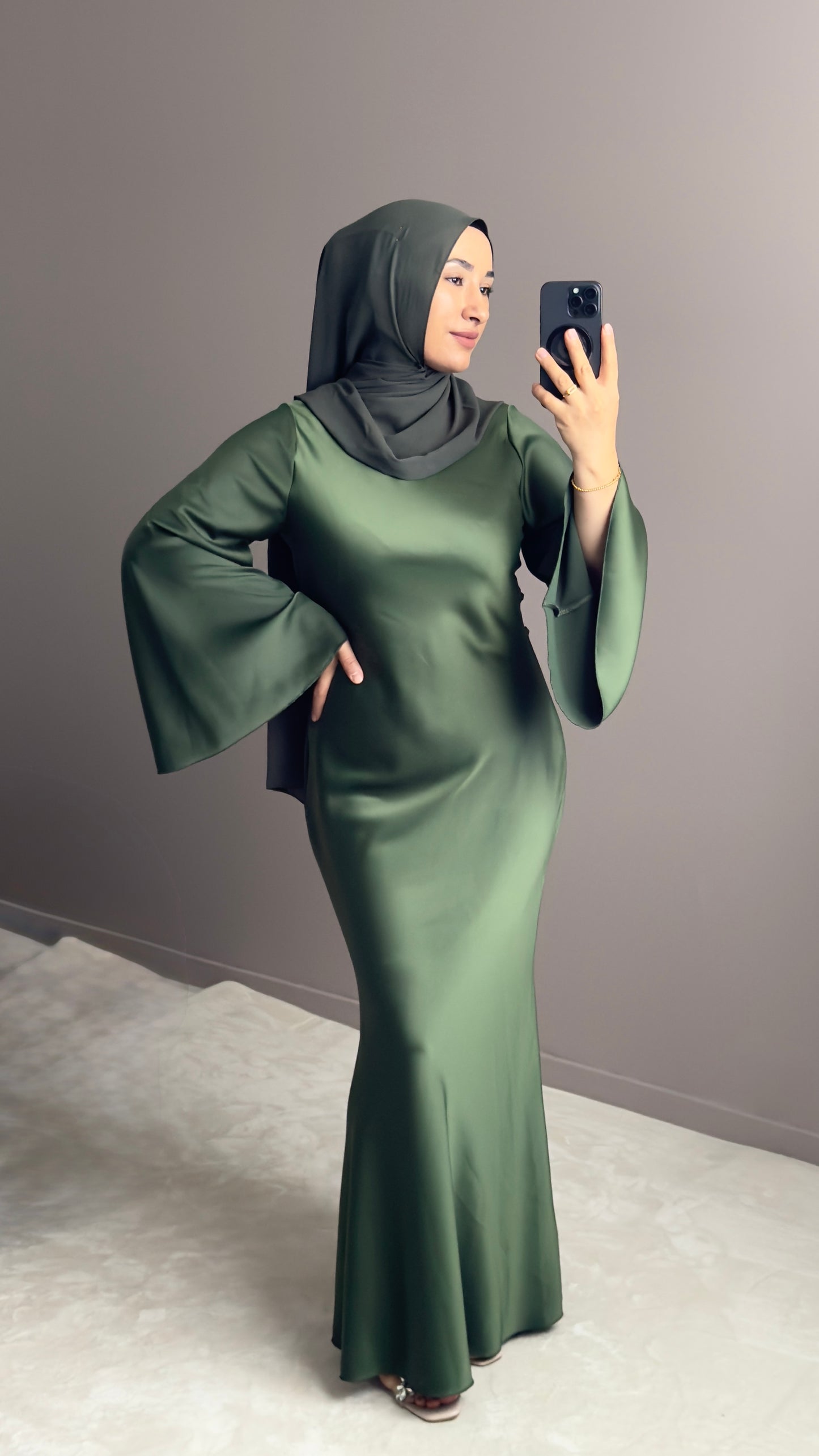 ROBE LONGUE SATIN KAKI