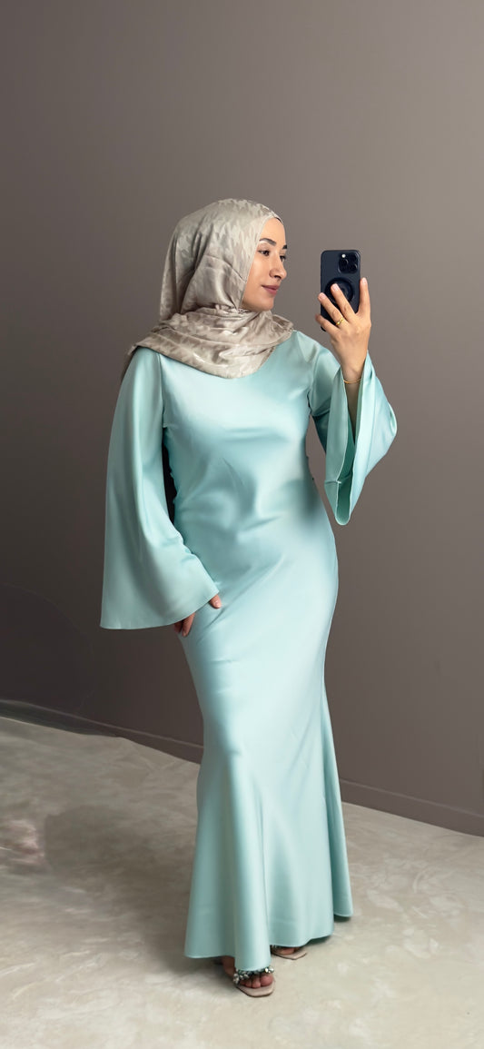 ROBE LONGUE SATIN VERT D'EAU