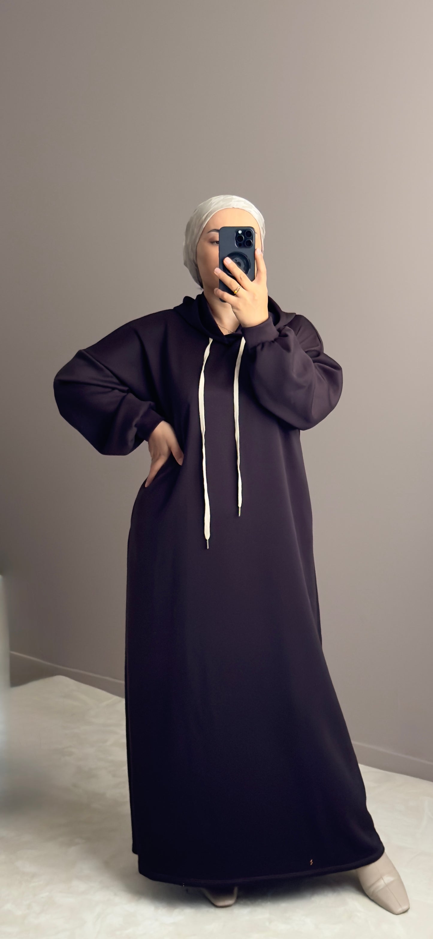 SWEAT LONG AVEC CAPUCHE MARRON CHOCOLAT