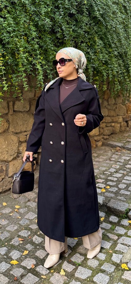 MANEAU NOIR LONG AVEC DES BOUTONS DORES-GOLD DUGMELI SIYAH UZUN KABAN