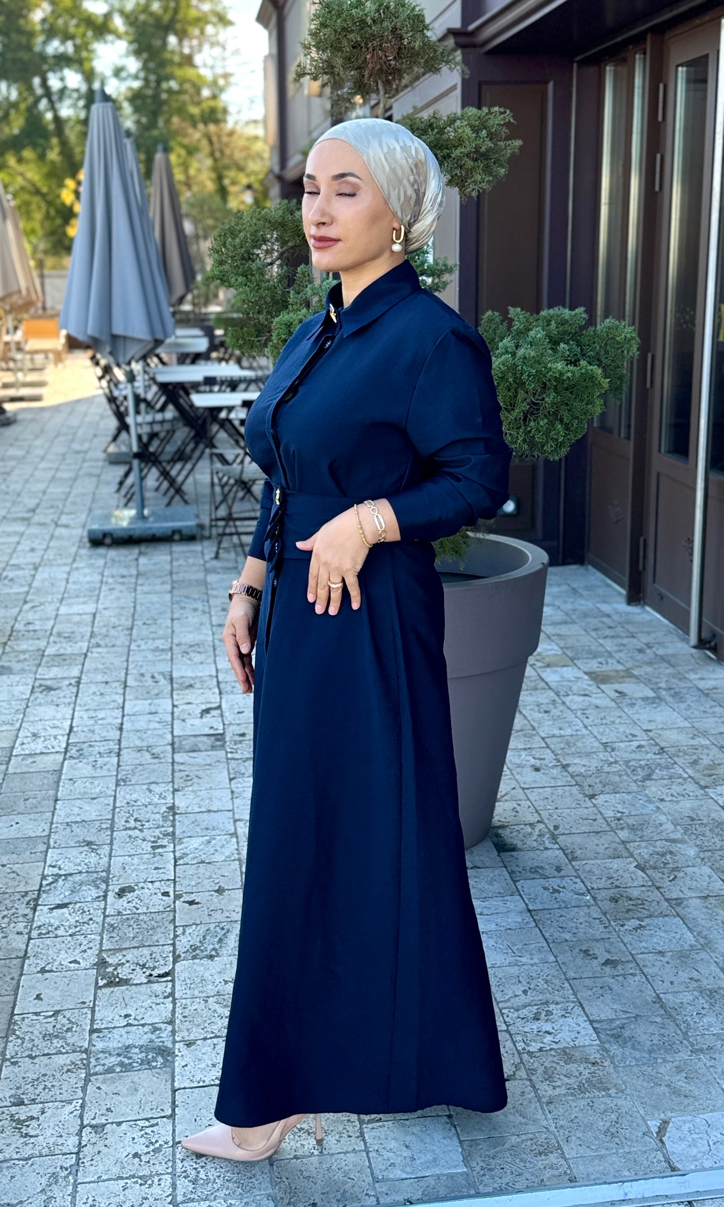 ROBE HIJAB CHIC AVEC CEINTURE-LACIVERT TESETTUR ELBISE