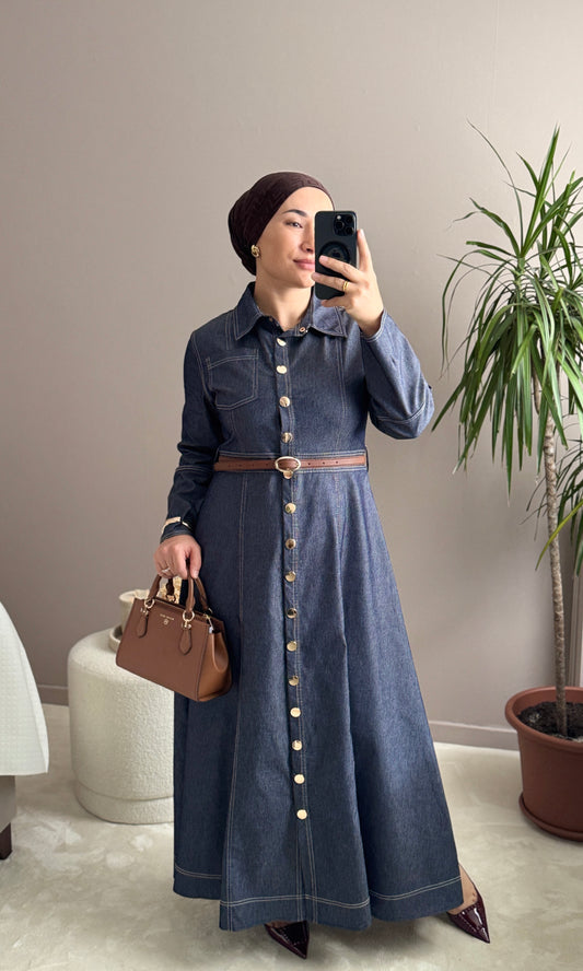 ROBE LONGUE EN JEAN AVEC CEINTURE-KEMERLI UZUN KOT ELBISE