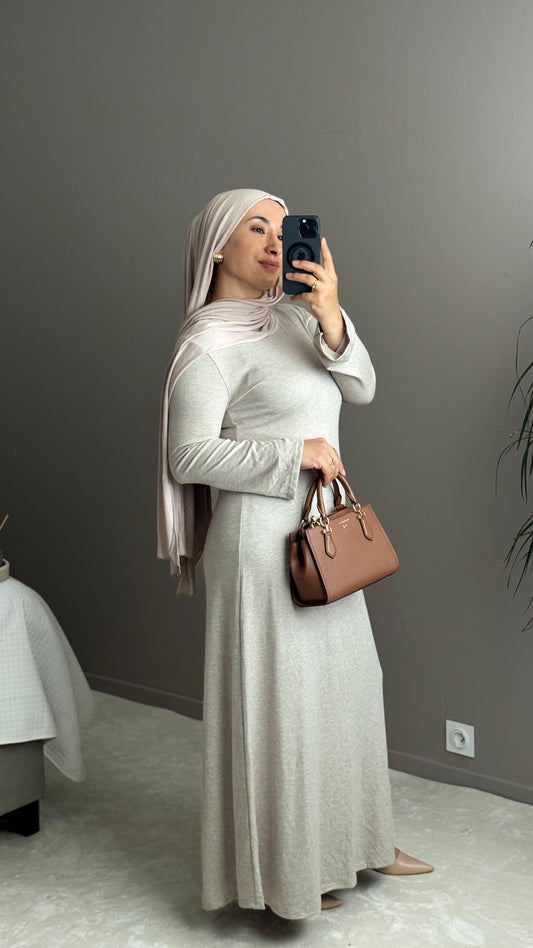 ROBE LONGUE AVEC CAPE AMOVIBLE -ELEGANCE POLYVALENTE