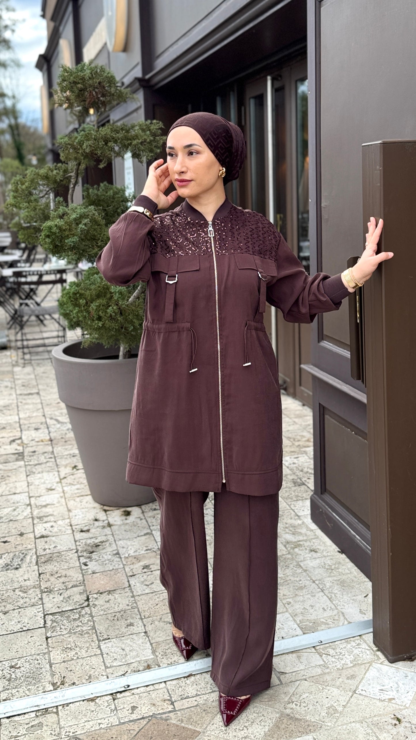 ENSEMBLE HIJAB AU STYLE SPORT-CHIC